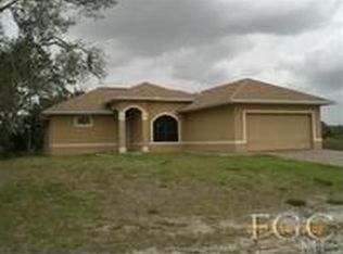 2032 S Montana Cir, Labelle, FL 33935