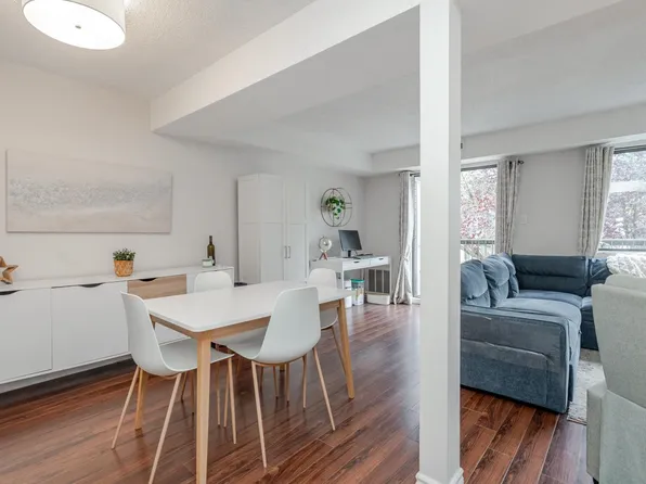 7363 Capistrano Dr, Burnaby, BC V5A 1P7