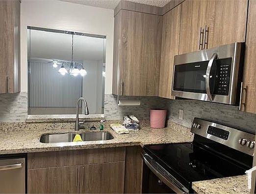 3rd image of 7760 NW 50th St APT 403