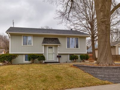 5701 SW 18th St, Des Moines, IA, 50315