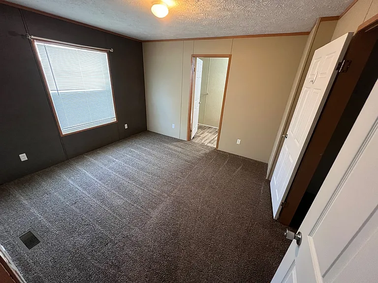 Kimberly Estates — Photo 13