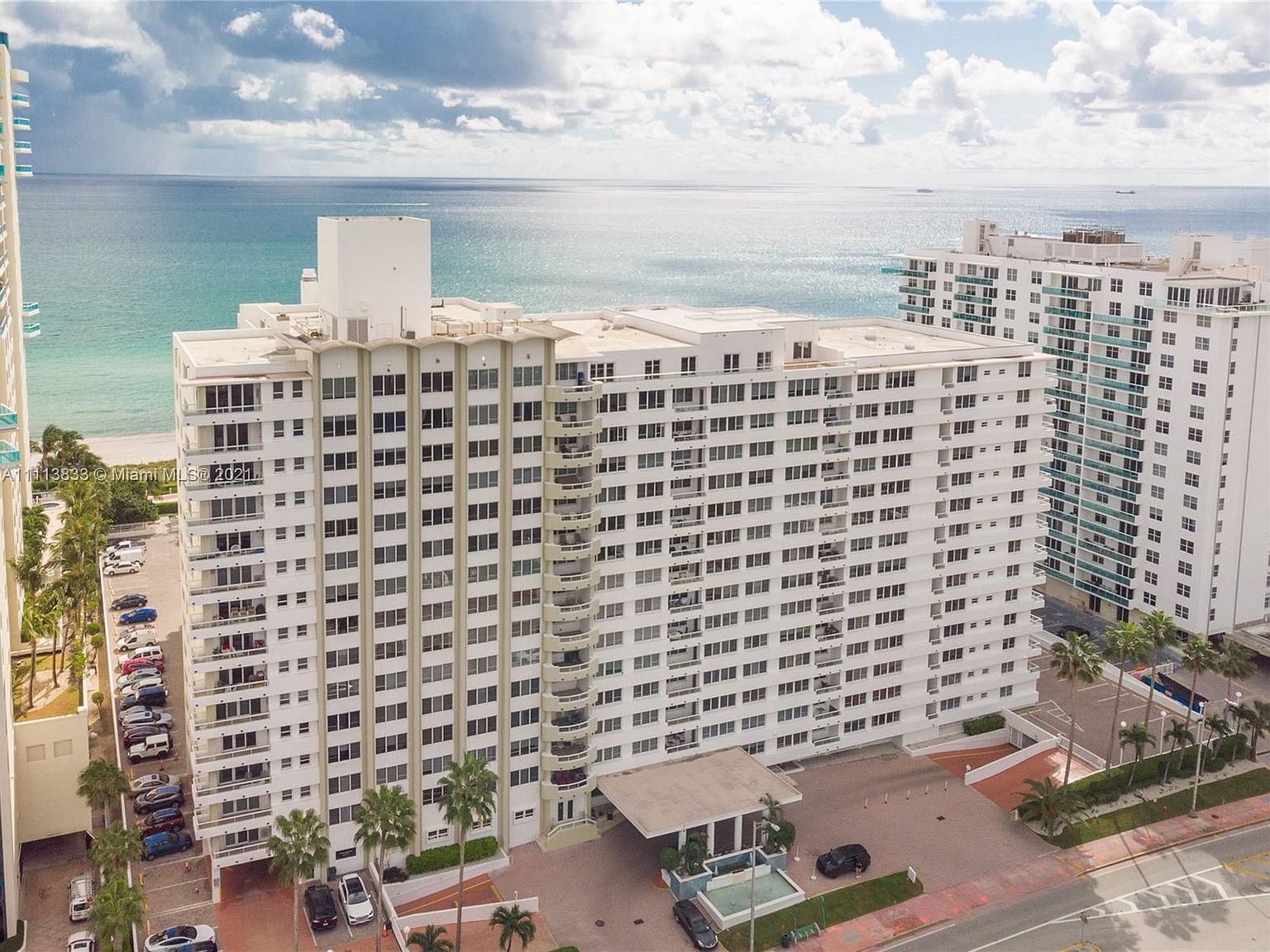 5005 Collins Ave APT 516, Miami Beach, FL 33140 | Zillow