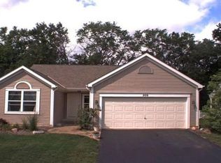 209 Stonhope Dr, Delaware, OH 43015