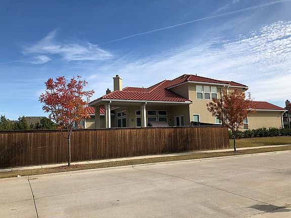 3rd image of 8708 Mackenzie Dr