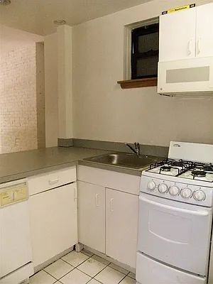 Rented by City Connections Realty | media 22