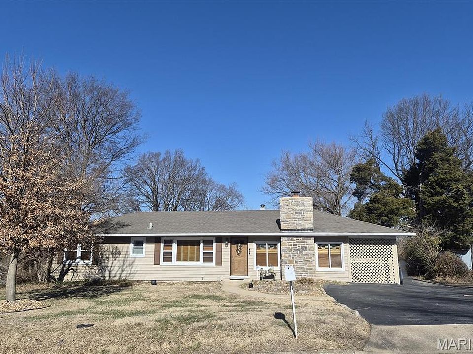 1st image of 34 James Dr