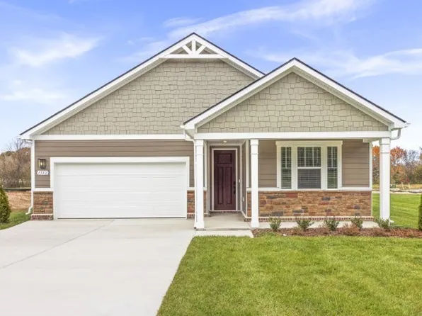 1544 Oak Springs Dr, Columbia, TN 38401