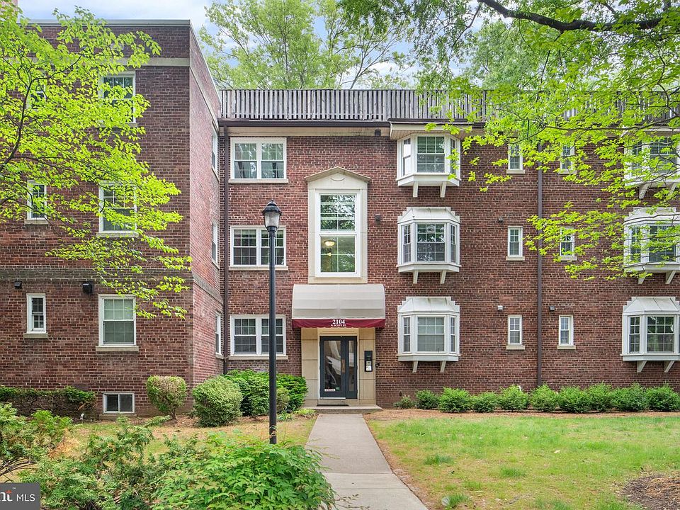 1st image of 2104 N Scott St APT 35