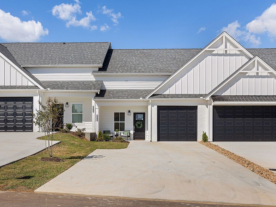 1st image of 3215 Green Turtle Ln NE