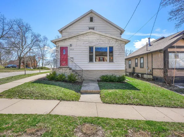 2829 Oakridge Ave, Madison, WI 53704