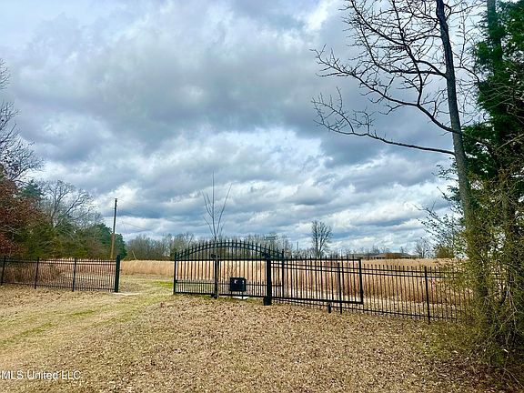 2nd image of 6525 Ebenezer Pickens Rd