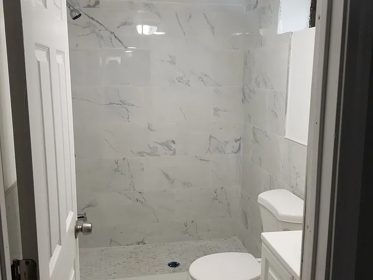 11805 Timken Ave — Photo 24