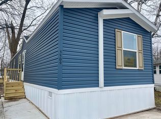 40220 Grand River Ave #AJRWV040, Novi, MI 48375