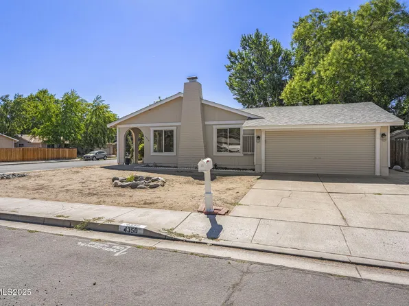 4350 Snowshoe Ln, Reno, NV 89502