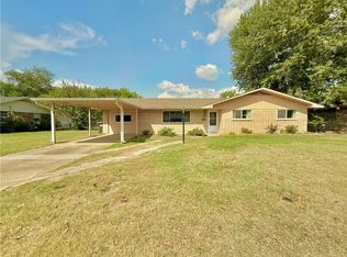 1708 Theodore Dr, Springdale, AR 72762