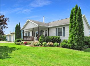 8474 Smith Rd, North East, PA 16428