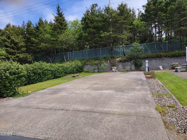 6225 N Coast Hwy ##5, Newport, OR 97365