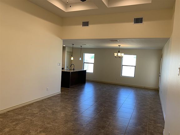 2nd image of 904 La Rosita Dr