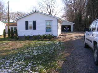 180 Carrier Mills Rd, Carrier Mills, IL 62917