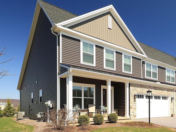 2nd image of 113 Aeropointe Ln