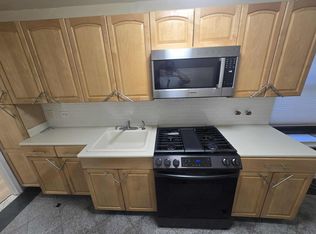 73-50 Bell Blvd APT 1, Oakland Gardens, NY 11364