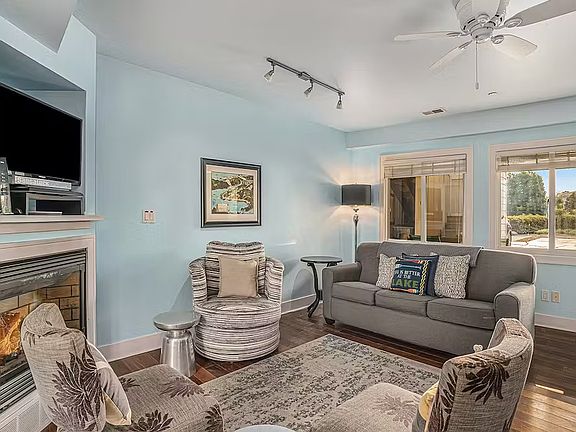3rd image of 320 Blue Star Hwy APT 18