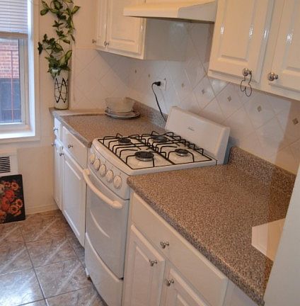 3rd image of 525 Ocean Pkwy APT 5G