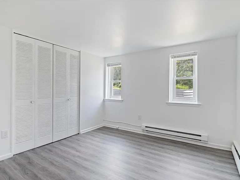 51 Oakland Ave — Photo 14