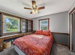 7151 County Road 307, Fulton, MO 65251
