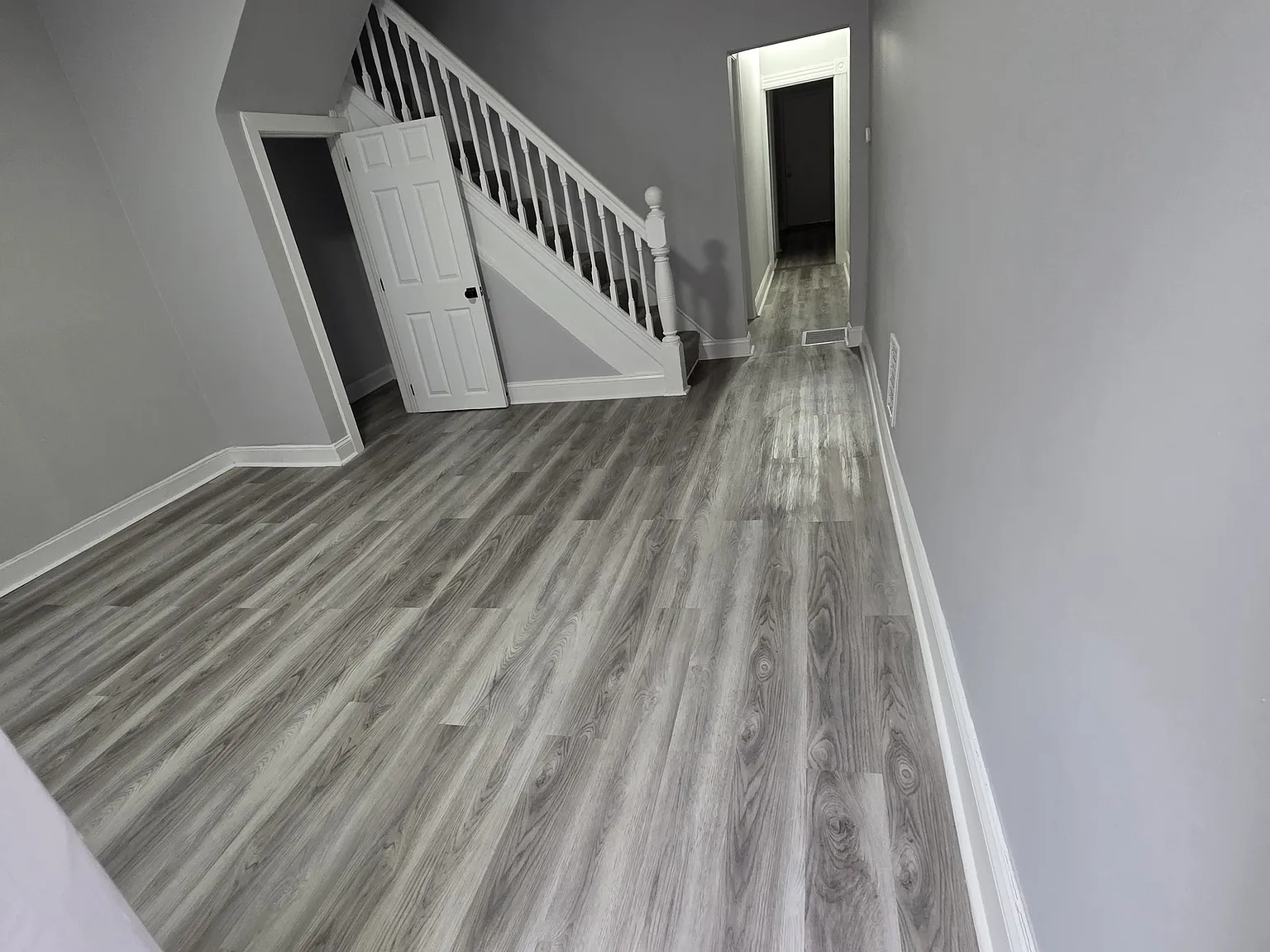 4 bed, 1.5 bath, 1344 sqft, $2,100 — Photo 4
