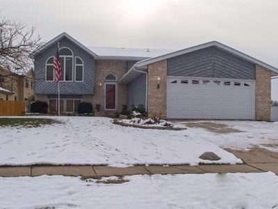 155 Bedford Cir, Valparaiso, IN, 46383