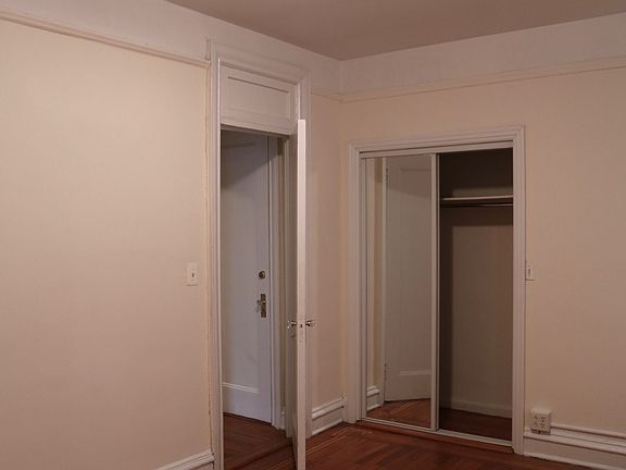 2nd image of 34 Monroe Pl #1C