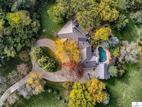 4th image of 1125 Stone Creek Dr