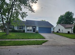 1068 Lake Dr E, Brownsburg, IN 46112