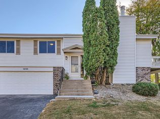 5355 Beachside Dr, Minnetonka, MN 55343