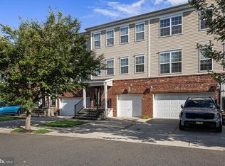 75 Riverwalk Blvd, Burlington Township, NJ 08016