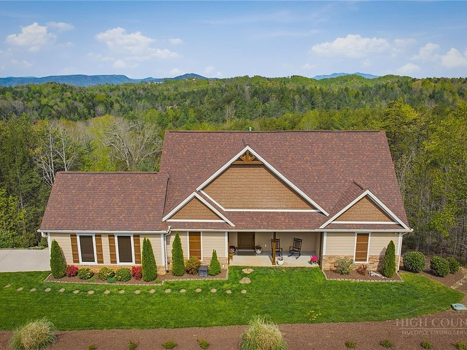 1st image of 1510 High Valley Way