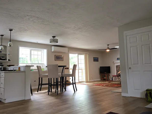 831 E Saint Andrews Dr, Shelton, WA 98584