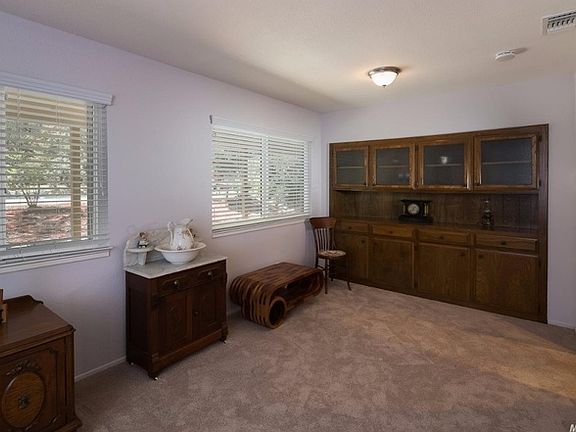 5th image of 2060 Wood Mar Dr