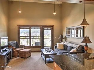 834 McKinley Ave #403, Kellogg, ID 83837