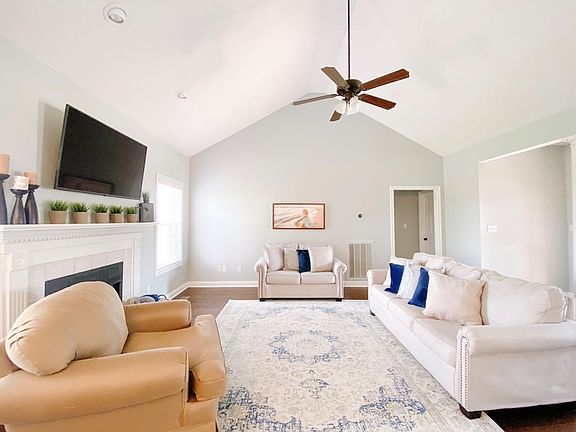 3rd image of 962 Wintercress Ln