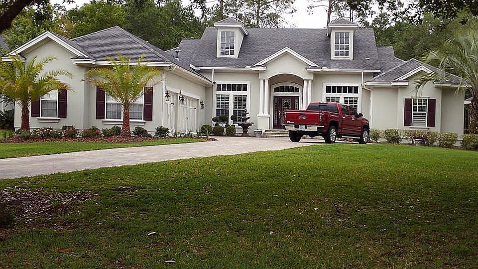 2nd image of 900 Brookhaven Dr