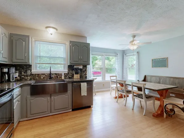 4648-31 State Hwy W, Cottontown, TN 37048
