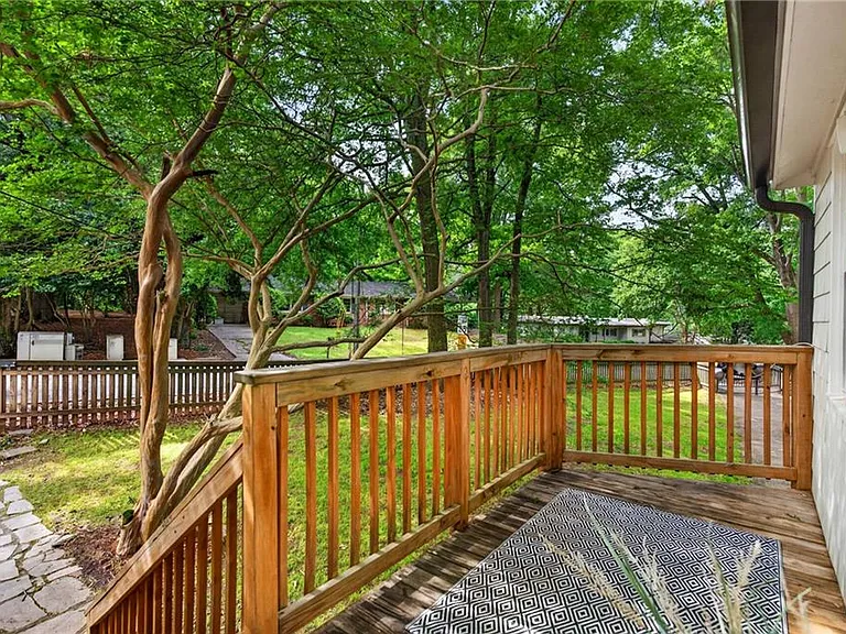 392 Collier Rd NW — Photo 42