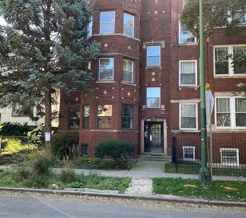 1st image of 1629 W Granville Ave