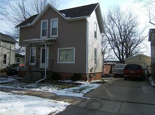 105 W Steel St, Saint Johns, MI