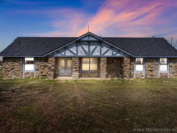 26005 E 295th Rd, Big Cabin, OK 74332