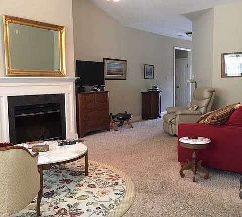 2nd image of 4472 Galway Dr