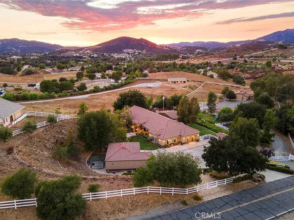 39985 Calle De Suenos, Murrieta, CA 92562