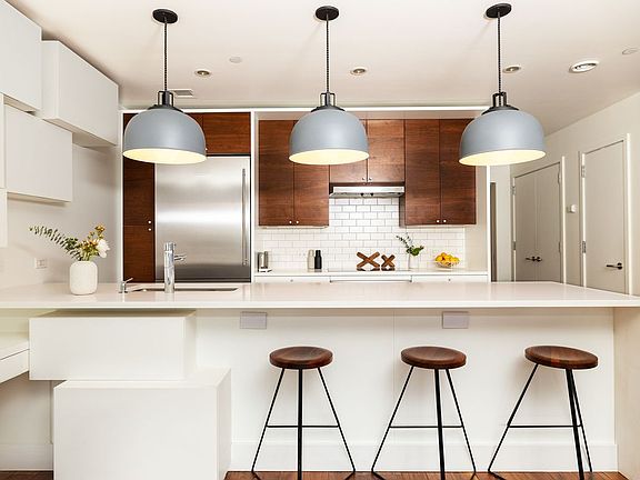 4th image of 255 Columbia St #N1